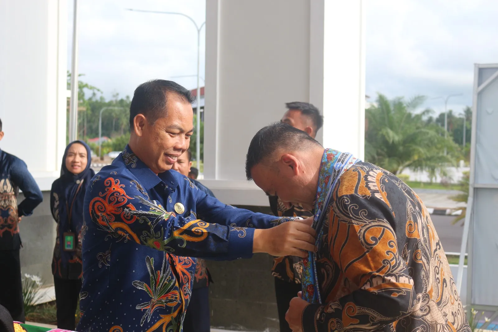 MENYAMBUT KEDATANGAN DIREKTUR DITBINGANISMINMIL DITJEN BADILMILTUN MAHKAMAH AGUNG RI Marsma TNI Edi Wuryanto, S.I.P., C.Fr.A BESERTA ROMBONGAN